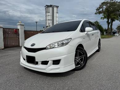 Toyota WISH 1.8 X (A) 7 Seater MPV