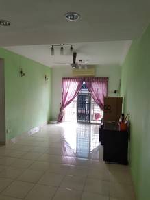 3 rooms 2 bathroom Freehold unit at Old Klang road, Kuchai Lama, KL