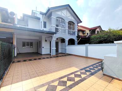 Renovated Double Storey Seksyen 7 Bangi walking distance Surau