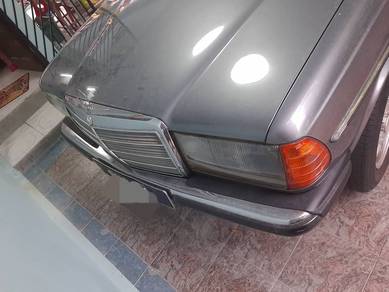 Mercedes Benz 200 2.0 (M)