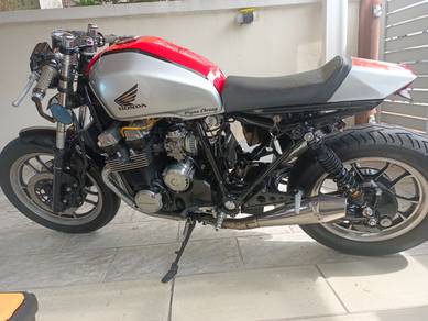 Cbx750 custom caferacer