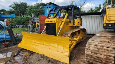 Komatsu D60E Bulldozer