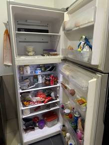 400+ liter Hitachi Fridge