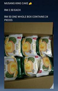 Musang king cake