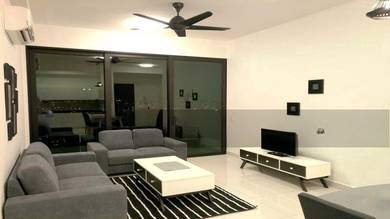 Renovated 3 Bedrooms & 2 Bathrooms Unit @ Eco Nest, Eco Botanic