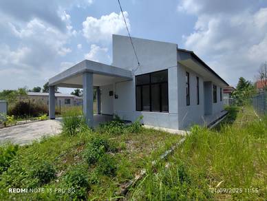 (RUMAH CANTiK) BUNGALOW BARU MAHKOTA HILLS