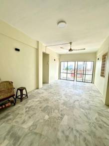 Bukit Saujana Apartment 3B 2BR 1001 sqft Near CIQ 