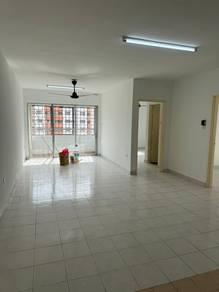 Flora Damansara Blok F Level 15 Newly Painted For REnt