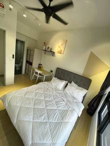 Fully Furnished Room ,Ready Move In, Free Shuttle to MRT