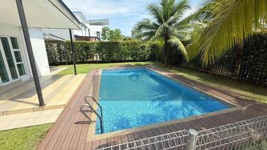 2 Storey Bungalow House Fully Furnished With 5 Rooms @ East Ledang
