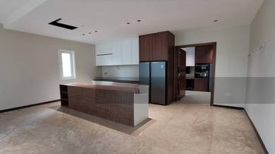 3-Storey Bungalow House With 7 Rooms @ Emerald Bay, Puteri Harbour