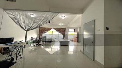 Partially Furnished 2 Storey Superlink House With 5Rooms @HorizonHills