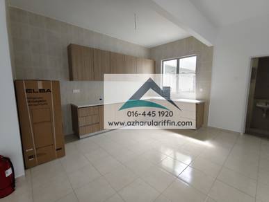 Partly Furnished Residensi Adelia 3 Bangi Avenue Seri Putra Mahkota