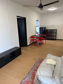 Fully Furnished Pangsapuri Cempaka Bandar Bukit Puchong, Pulau Meranti