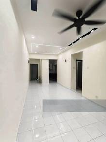 Sri Kenari Apartment, Johor Bahru, 3bed 2bath, partially furnished