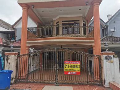 [FACING OPEN & RENOVATED] Teres Dua tingkat Seksyen 19 Shah Alam