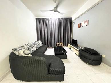 JB Town Apartment/  5-7 min drive to CIQ/  3R2B/ Fully/ for RENT