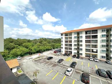 Residensi Warnasari 2, Bandar Puncak Alam [READY KITCHEN CABINET]