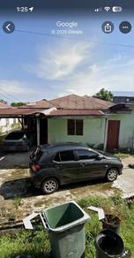 Land with house in Gombak Setia with 10k sqft