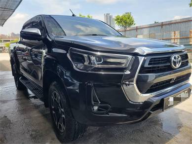 Toyota HILUX 2.4 V (A) FULLSPEC