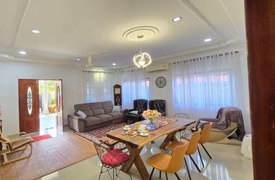 Banglo Setingkat Dengan Lokasi 10min Ke Putrajaya Untuk Dijual