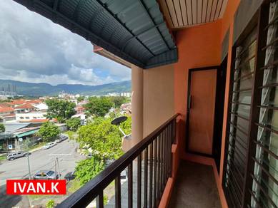 Medan Lumba Kuda, 850 Sf, Freehold, Lumba Kuda, Renovated