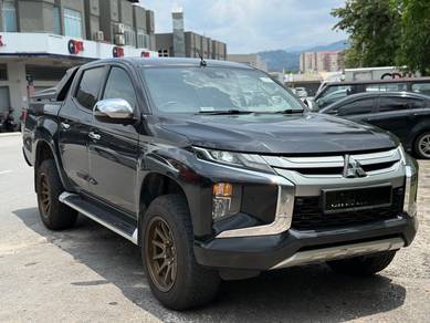 Mitsubishi TRITON 2.4 VGT HS ADVENTURE X AT