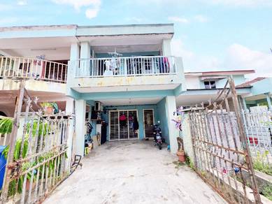 FULLY RENOVATED Double Storey Terrace Seksyen 18 Shah Alam
