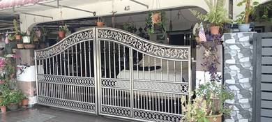 Single storey
