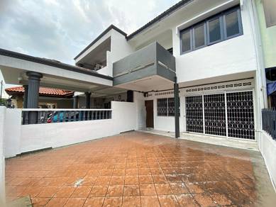 RENT Double Storey Terrace 4R3B @ Jalan Tepi Sungai Teluk Pulai Klang