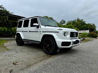 [4 exhaust pipe brown seat, 2022 Mercedes Benz G63