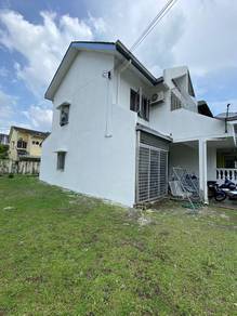 Taman Medan 32, Petaling Jaya Selangor  (Corner Lot)