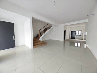Double Storey Aiora Serenia City Kota Warisan Sepang, Selangor