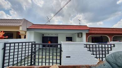 5 Room 1-Storey House at Taman Johor near Bukit Mewah Impian Emas
