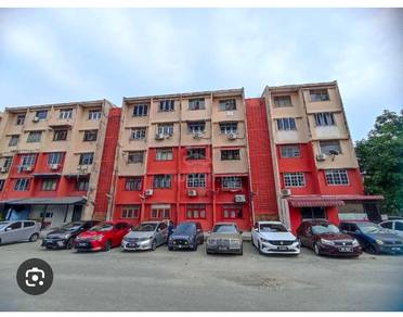 Flat PKNS seksyen 19 Shah Alam located at strategic location
