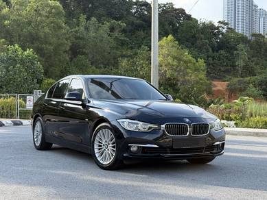 BMW 318i 1.5 Luxury LCI OTR PRICE FullLOAN