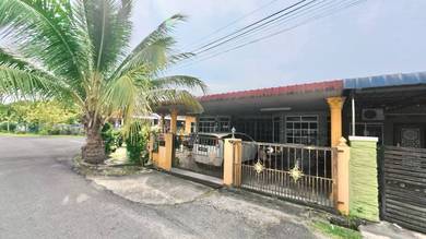 Renovated‼️Corner Lot‼️SemiD Setingkat🏡Taman Aman📍Zero Deposit‼️