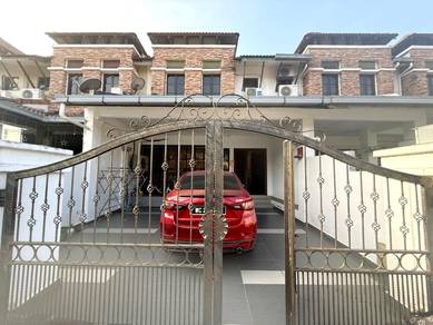 RENOVATED Bandar Nusaputra Presint 1 Puchong Double Storey