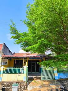 Big Corner Single Storey House For Sale @ Seremban Jaya