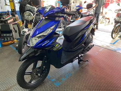 Honda Beat 2018 plate cantik WWS44