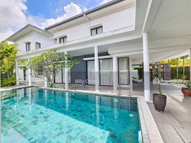 Super nice Corner Link Bungalow With Private Swimming Pool, Jade Hills