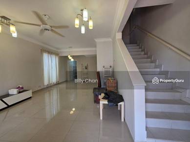 Super nice 2 Storey Damai Perdana