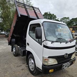 2011 Hino Tipper 4.0 EnjinHijau1Owner Jek Isuzu