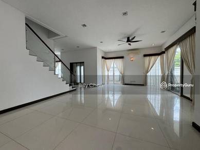 Super cheap nice Beverly heights Semi D