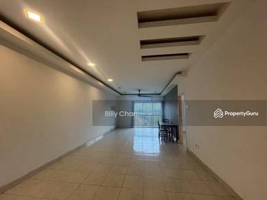 Super nice Taman Lagenda Mas townhouse