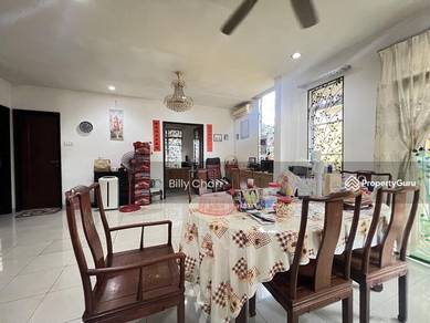 Super nice Happy Garden Semi D for sale
