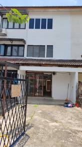 3 Storey Terrace House for Rent