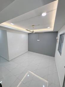 Jalan 8, Taman sri sungai pelek, fully renovation, full loan.