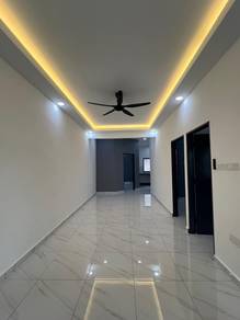 1 Sty Jalan Penyiaran Fully Renovated Extended Taman Universiti Skudai