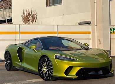 McLaren GT Flux Green PREMIUM PACK
